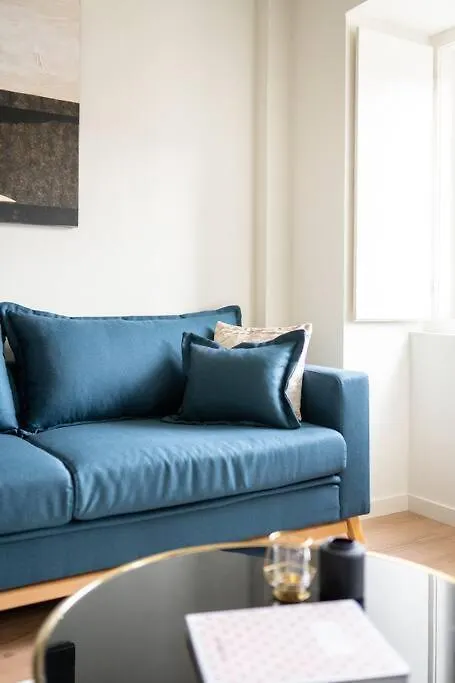 Pardal 1A - Boutique 2 Bed Apartment 리스본