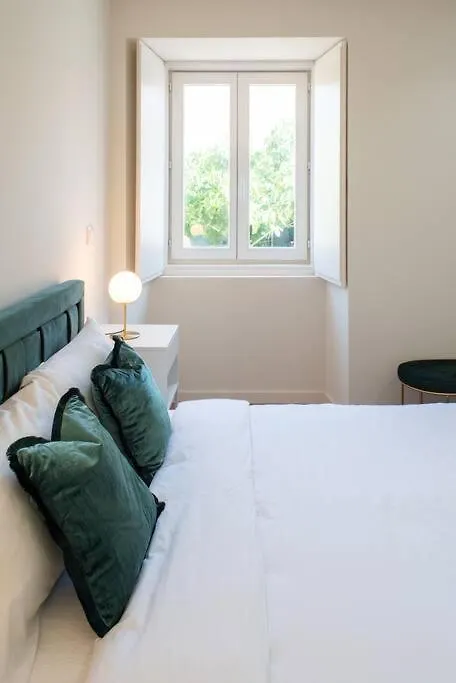 Pardal 1A - Boutique 2 Bed Apartment 리스본