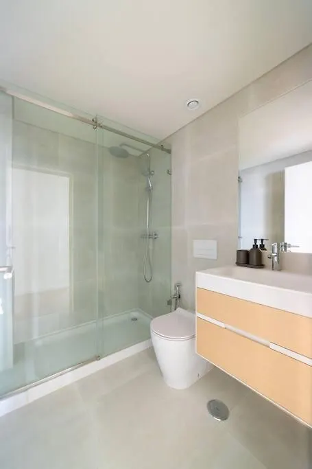 Pardal 1A - Boutique 2 Bed Apartment 리스본